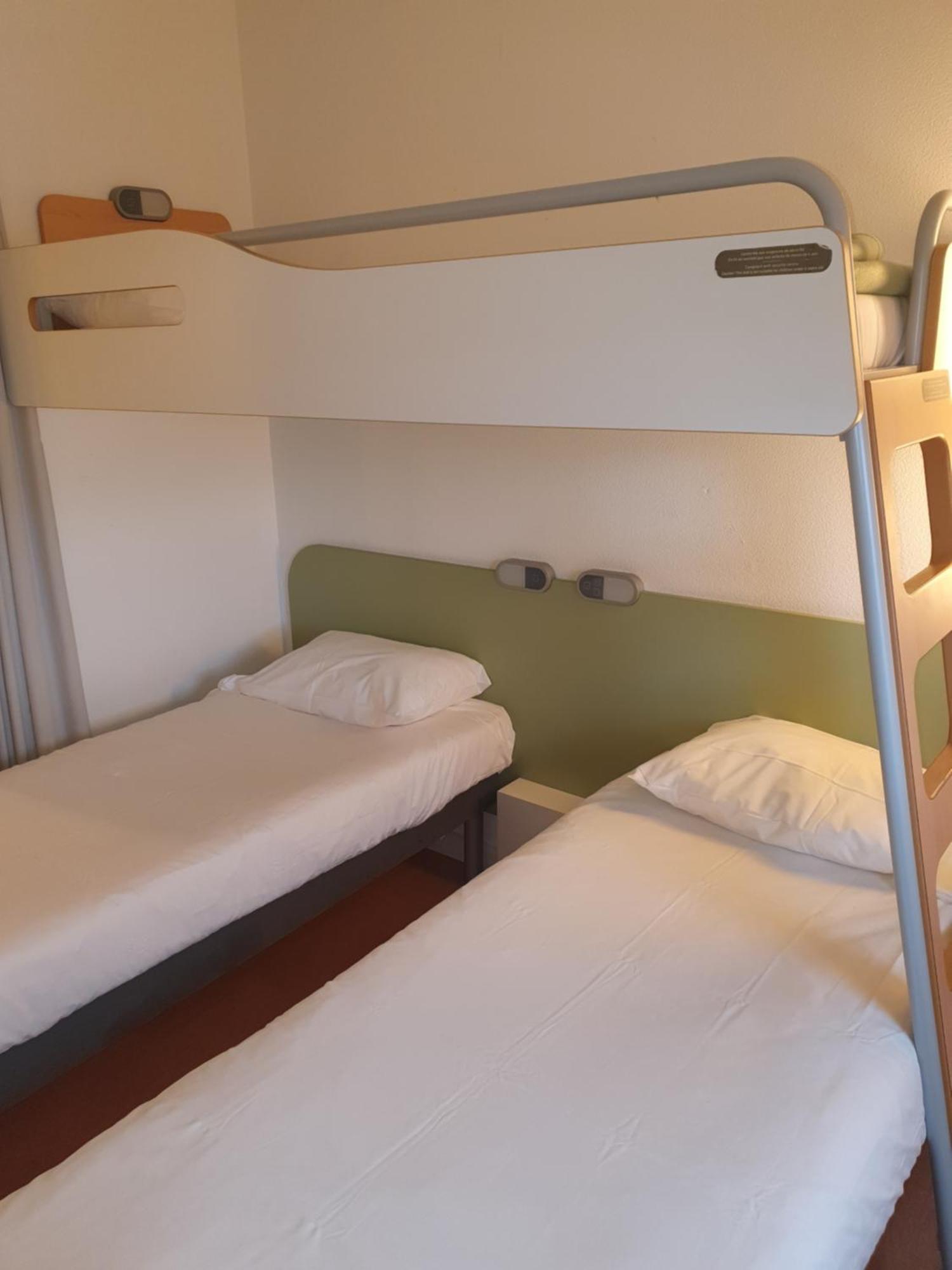 Ibis Budget Roanne Hotel Exterior photo
