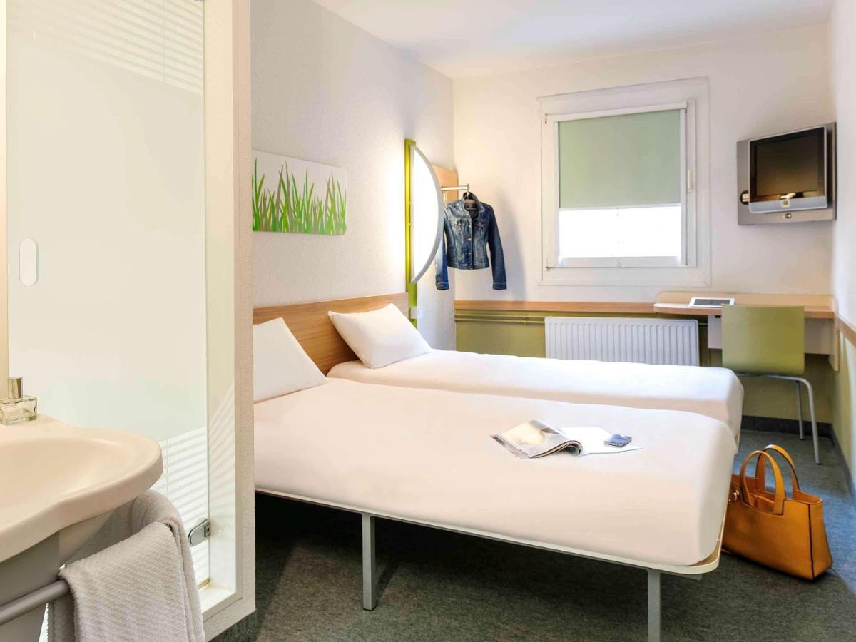 Ibis Budget Roanne Hotel Exterior photo