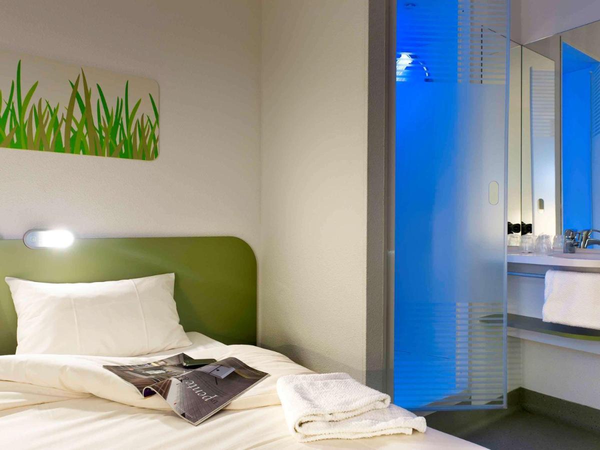 Ibis Budget Roanne Hotel Exterior photo